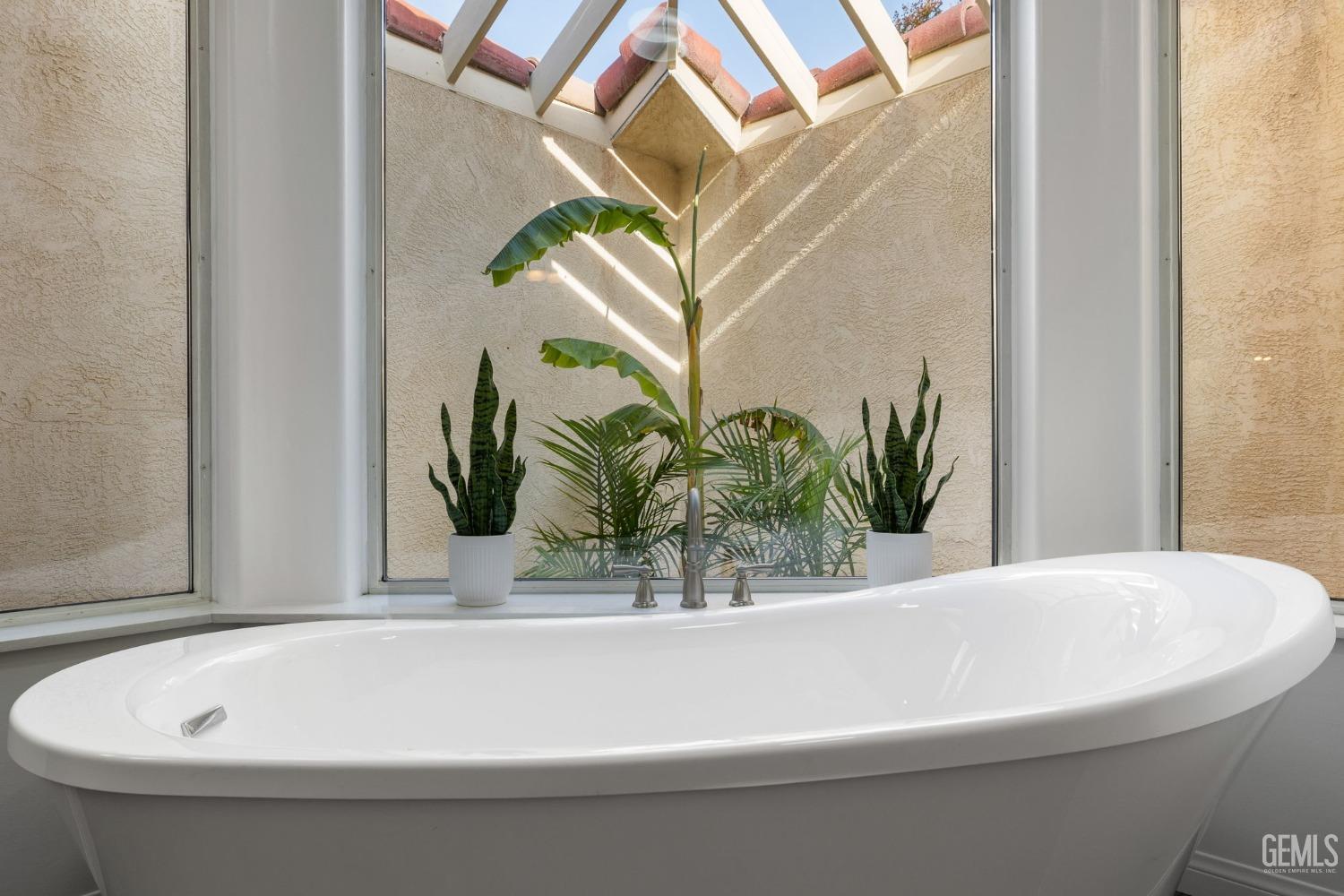 9605 Valley Forest Court