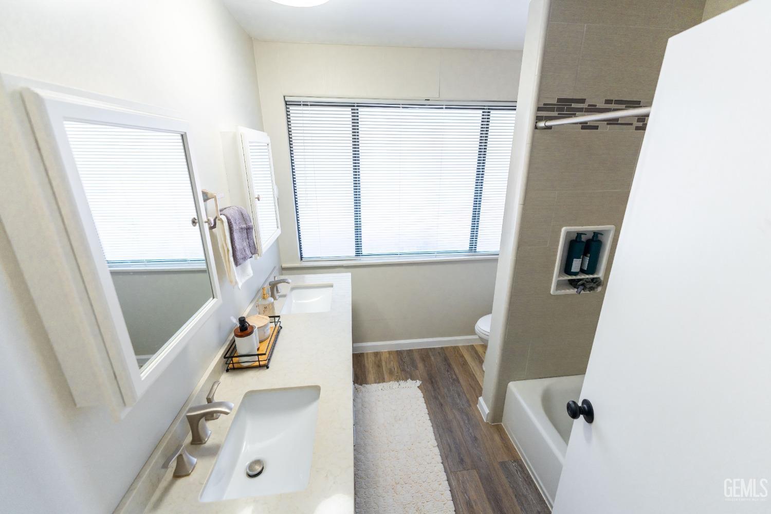 1764 Camino Primavera