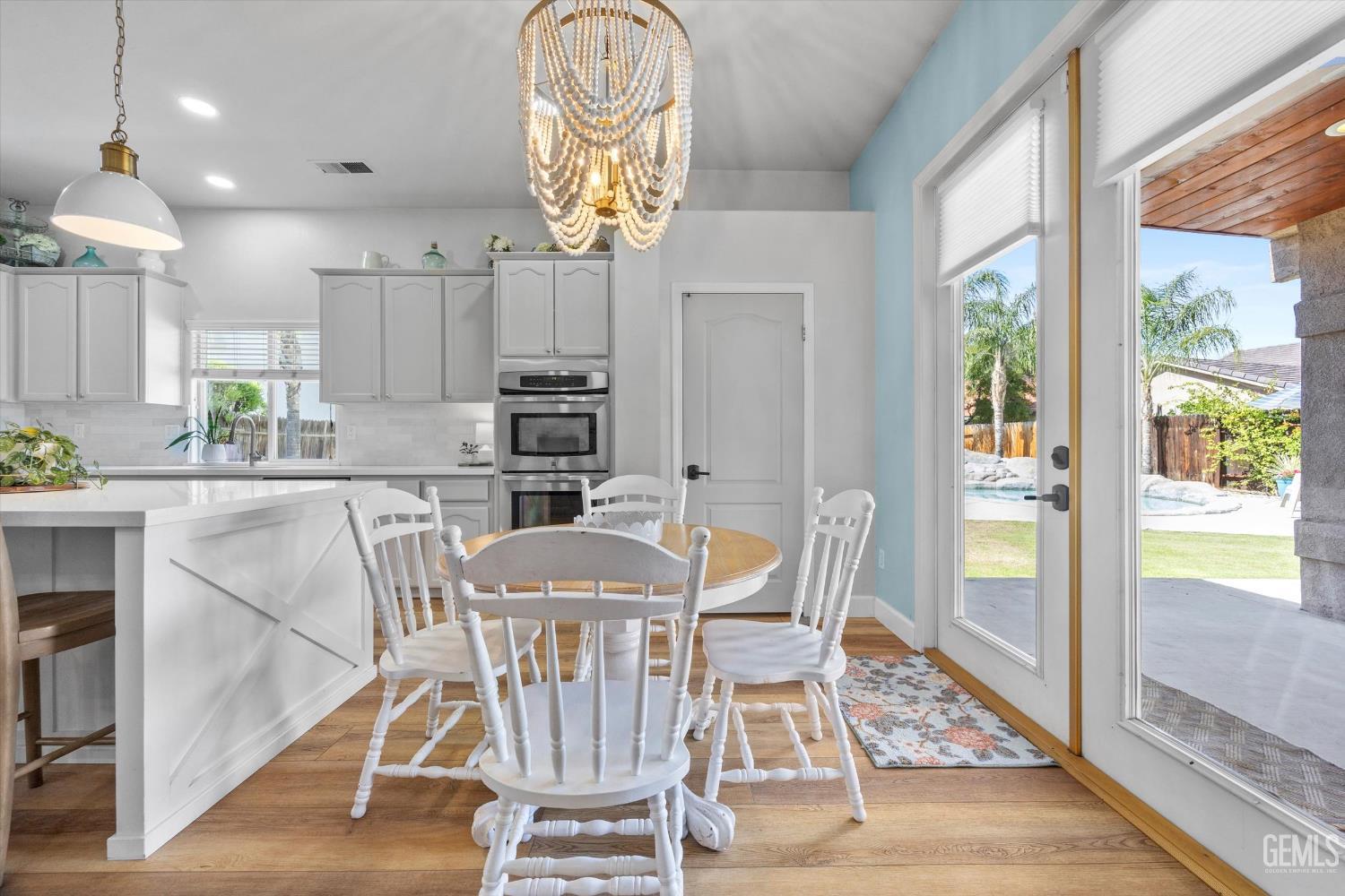 10404 Rose River Falls Avenue