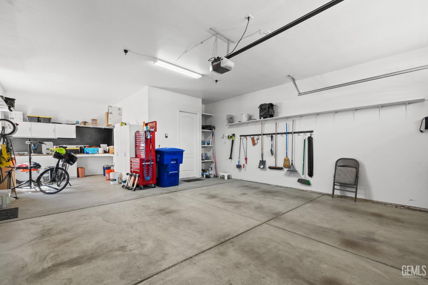 14621 Trumpetvine Place