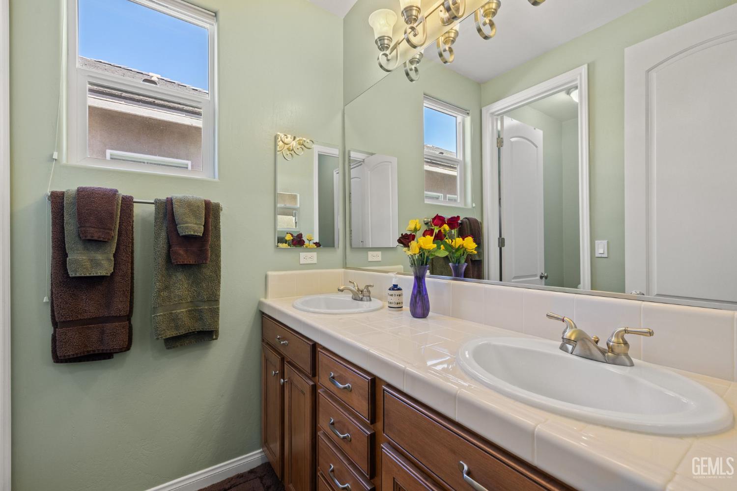 14621 Trumpetvine Place