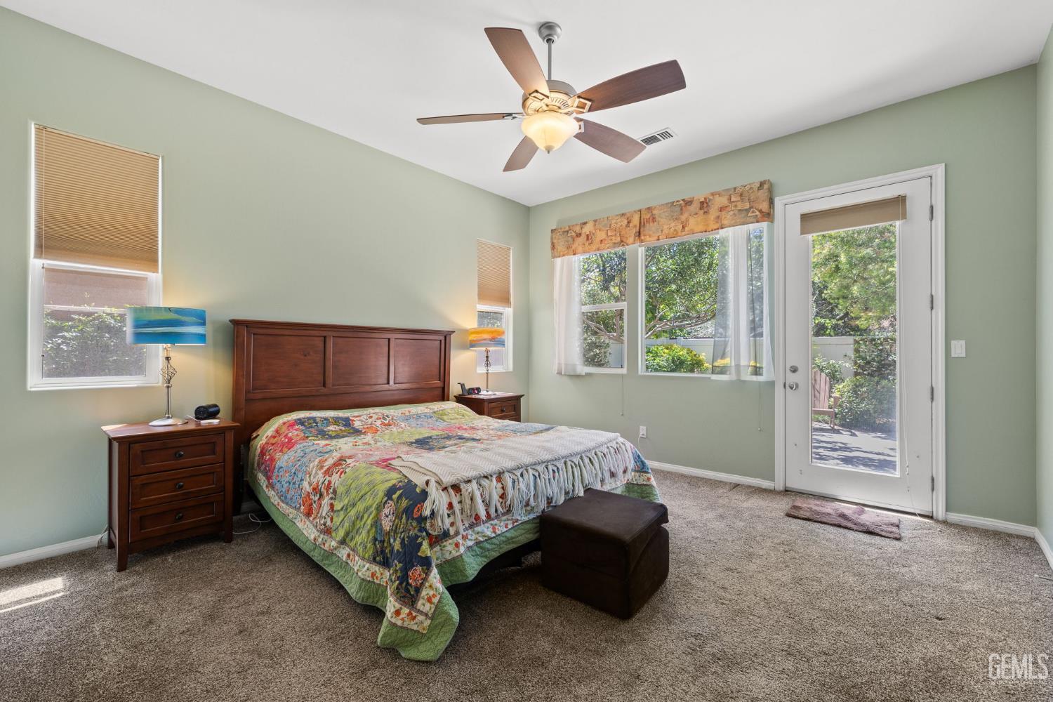 14621 Trumpetvine Place