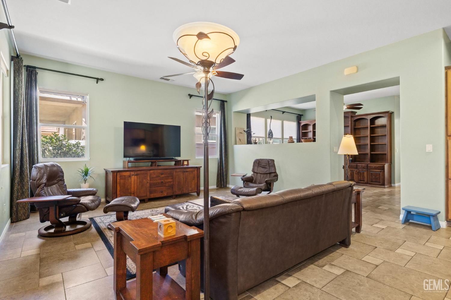 14621 Trumpetvine Place