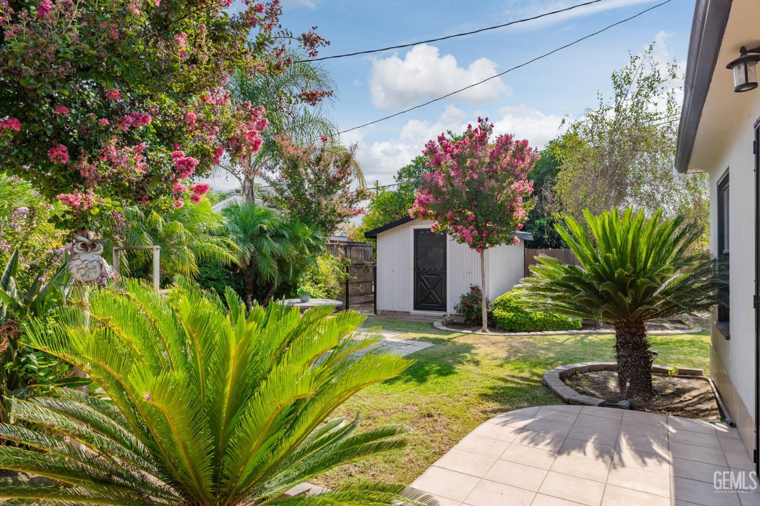 2702 Worthington Avenue