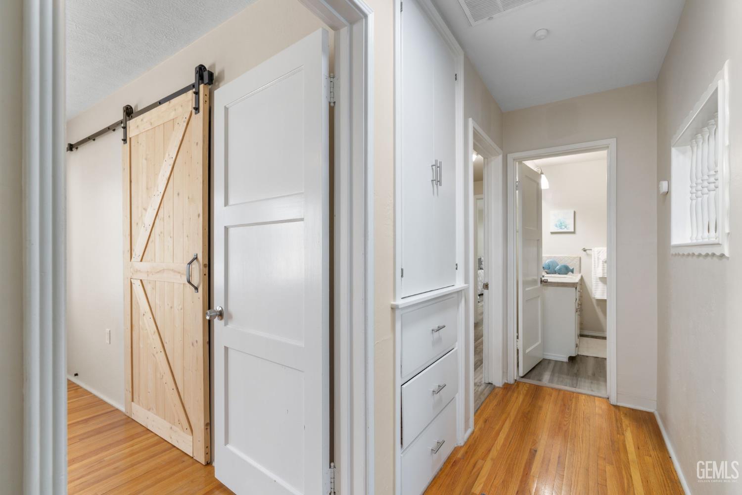 2702 Worthington Avenue