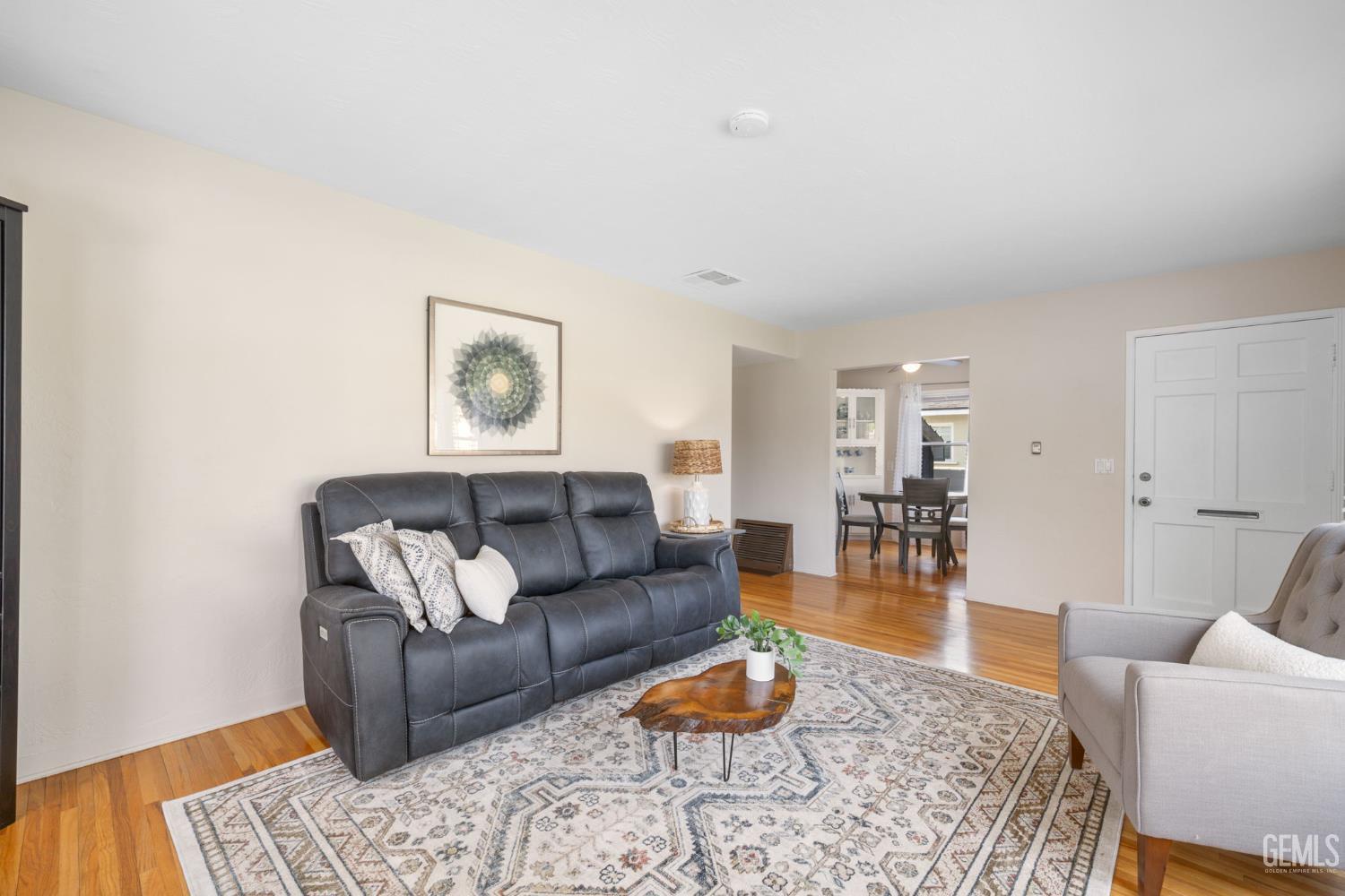 2702 Worthington Avenue