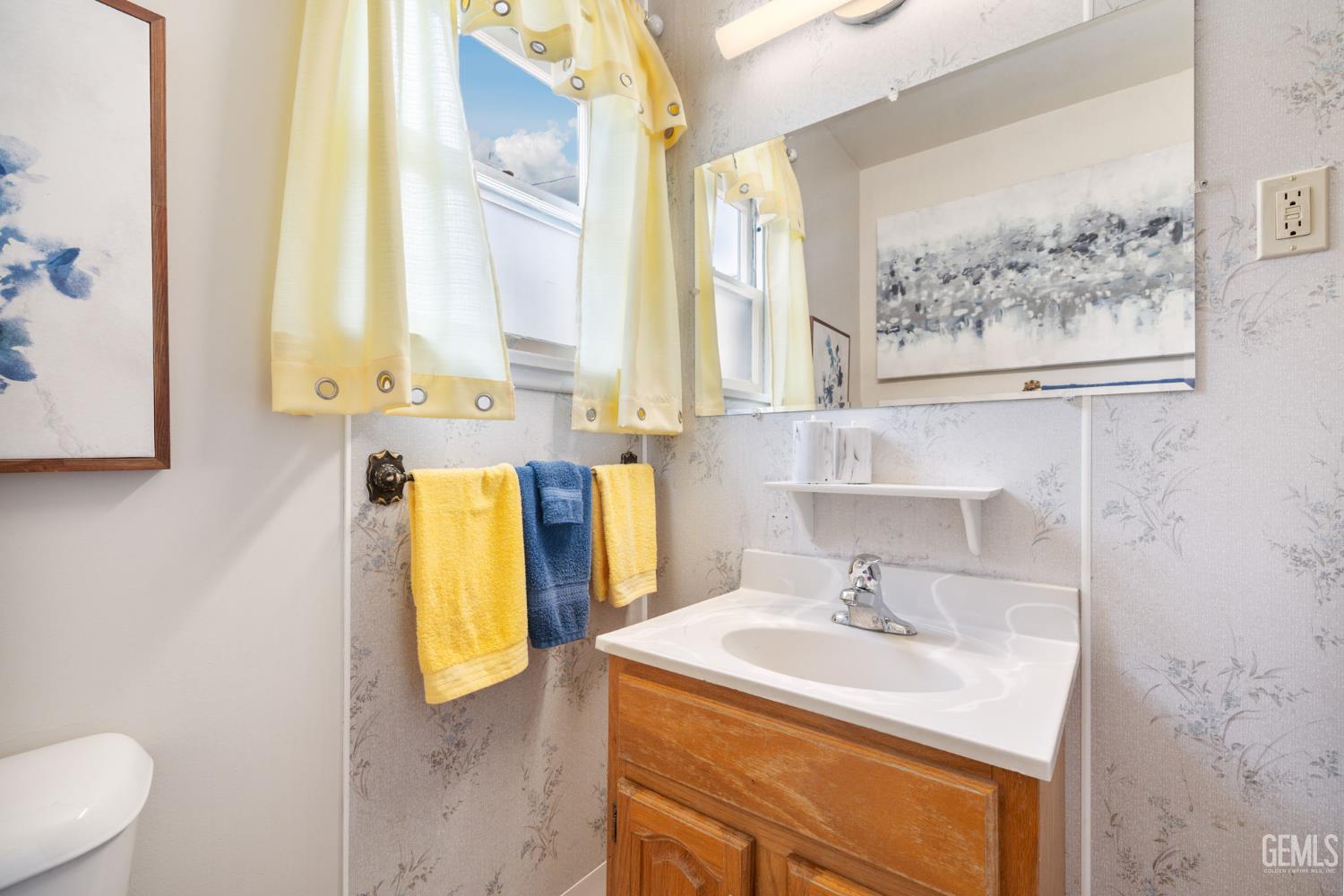 2702 Worthington Avenue