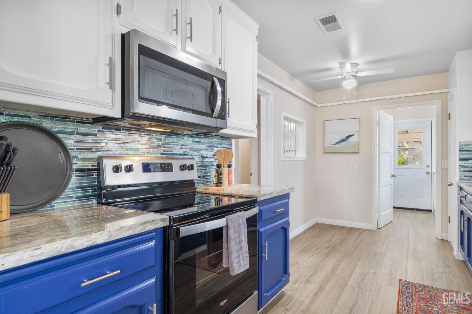 2702 Worthington Avenue