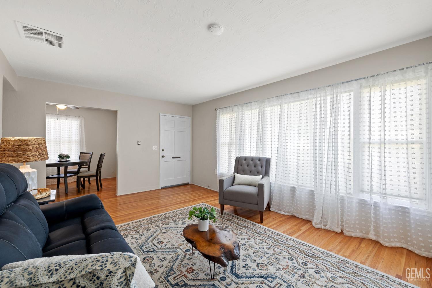 2702 Worthington Avenue