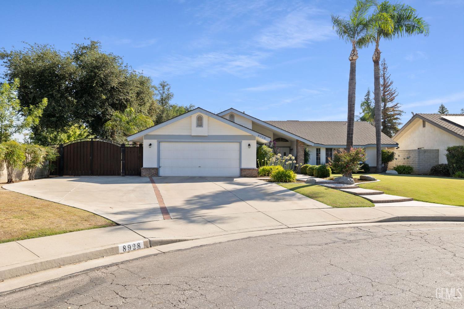 8928 Sierra Oak Drive