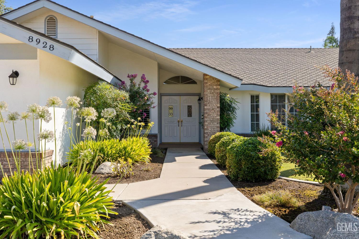 8928 Sierra Oak Drive