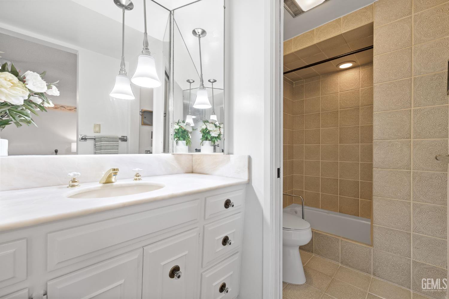 5717 Cypress Point Drive