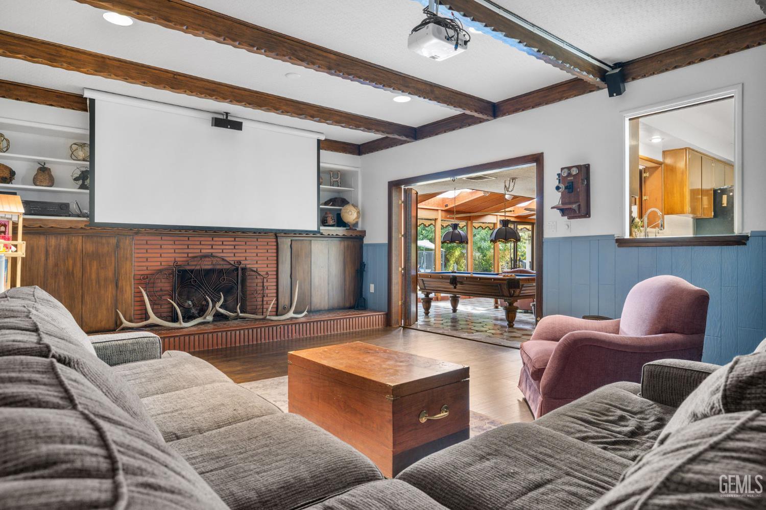 1321 Panorama Drive