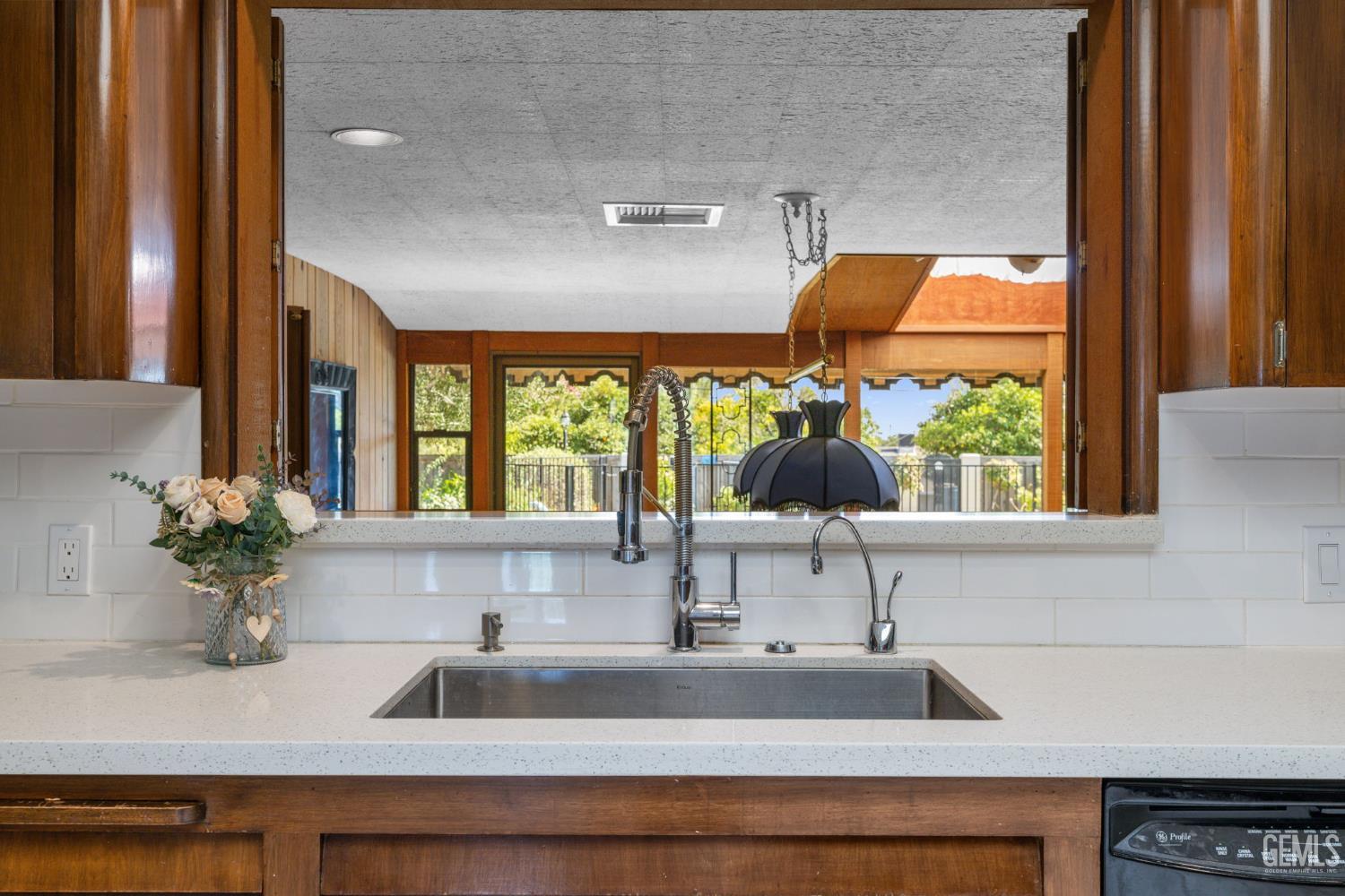 1321 Panorama Drive