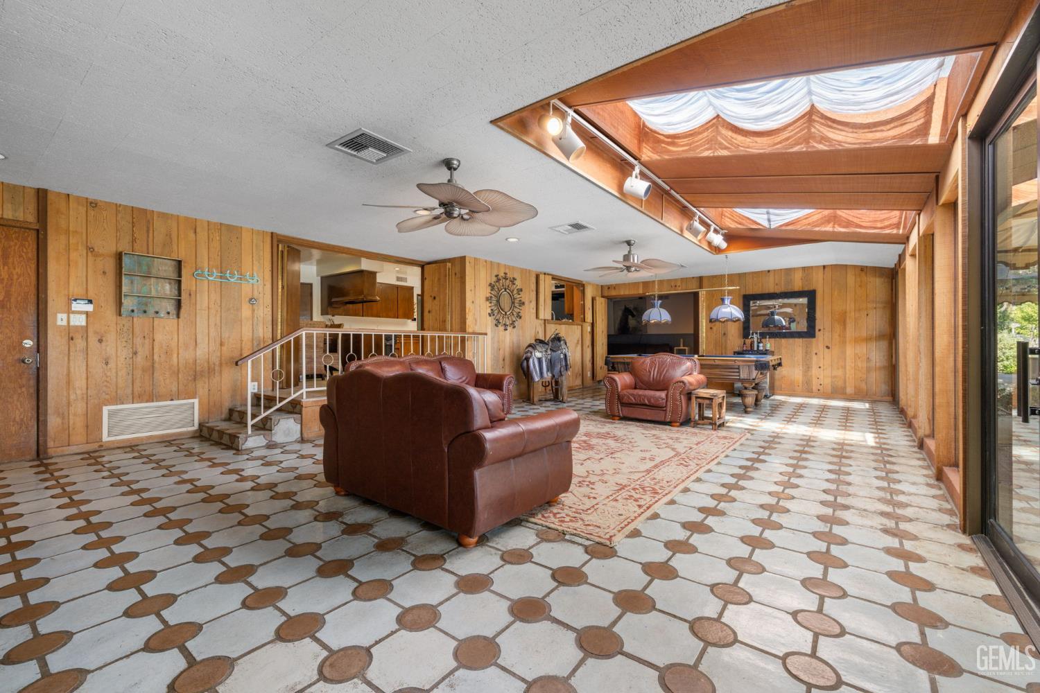 1321 Panorama Drive