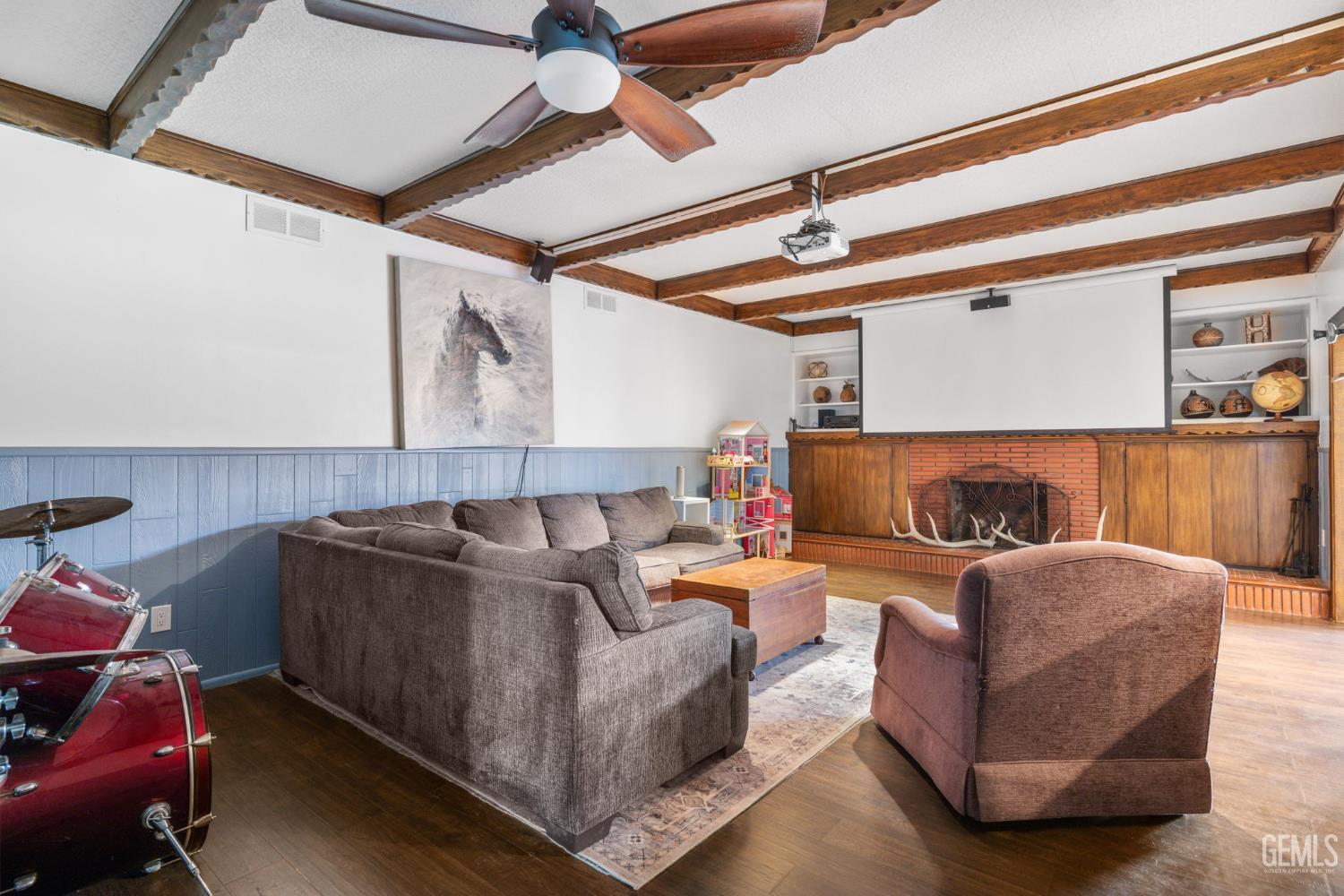 1321 Panorama Drive