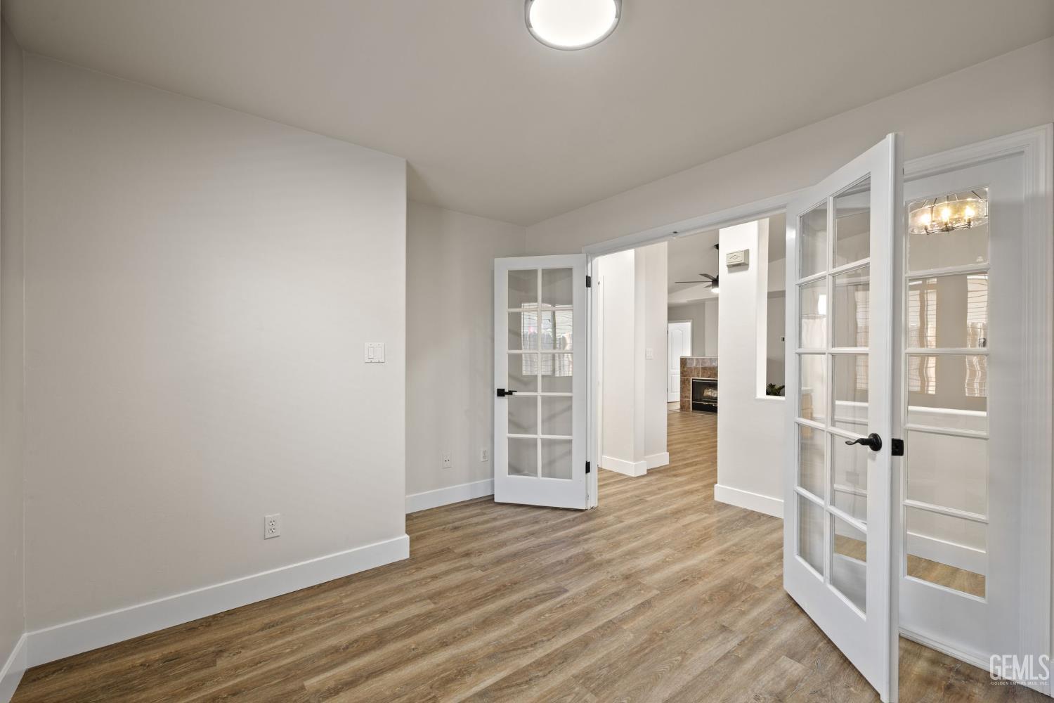 5303 Sand Castle Court