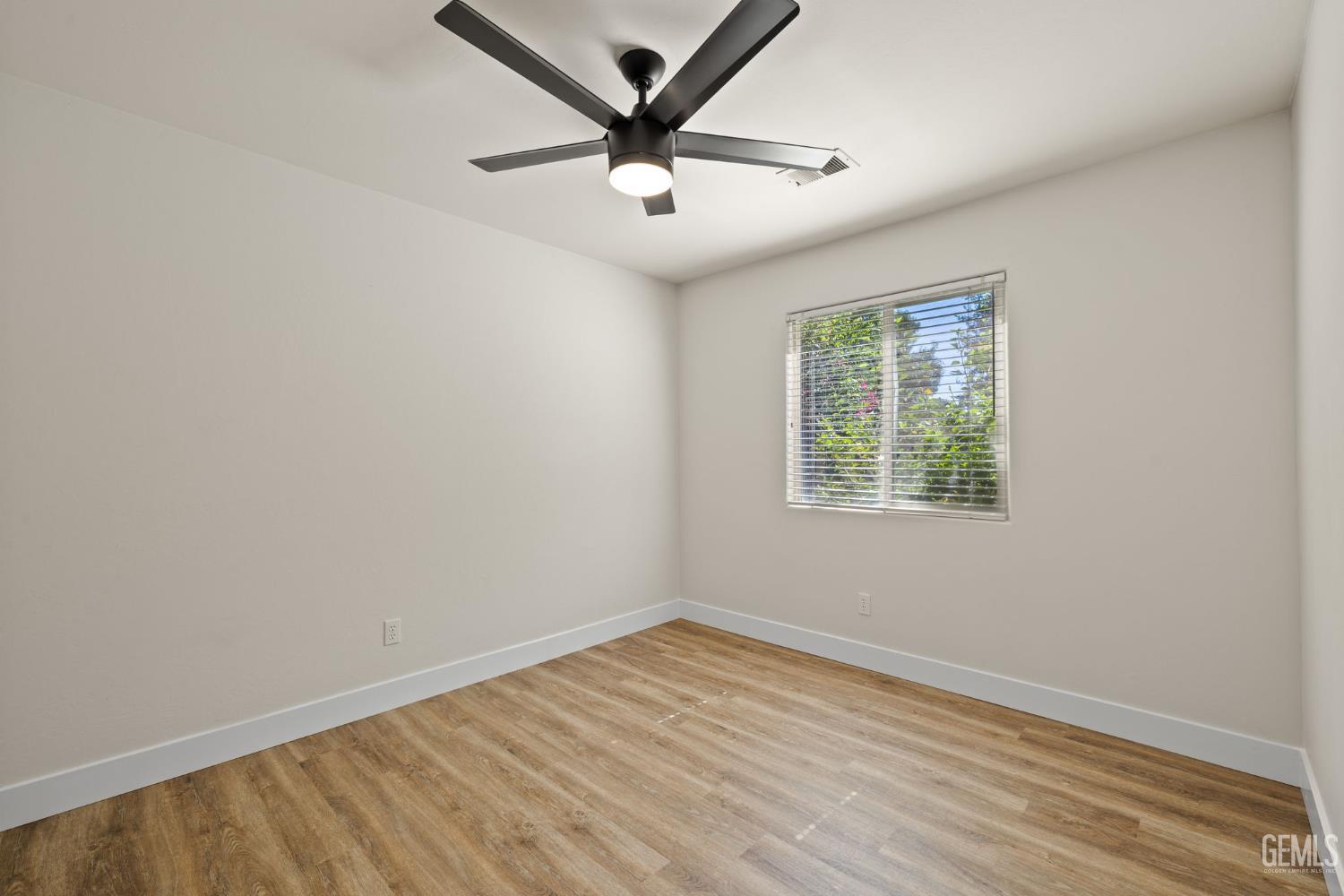 5303 Sand Castle Court