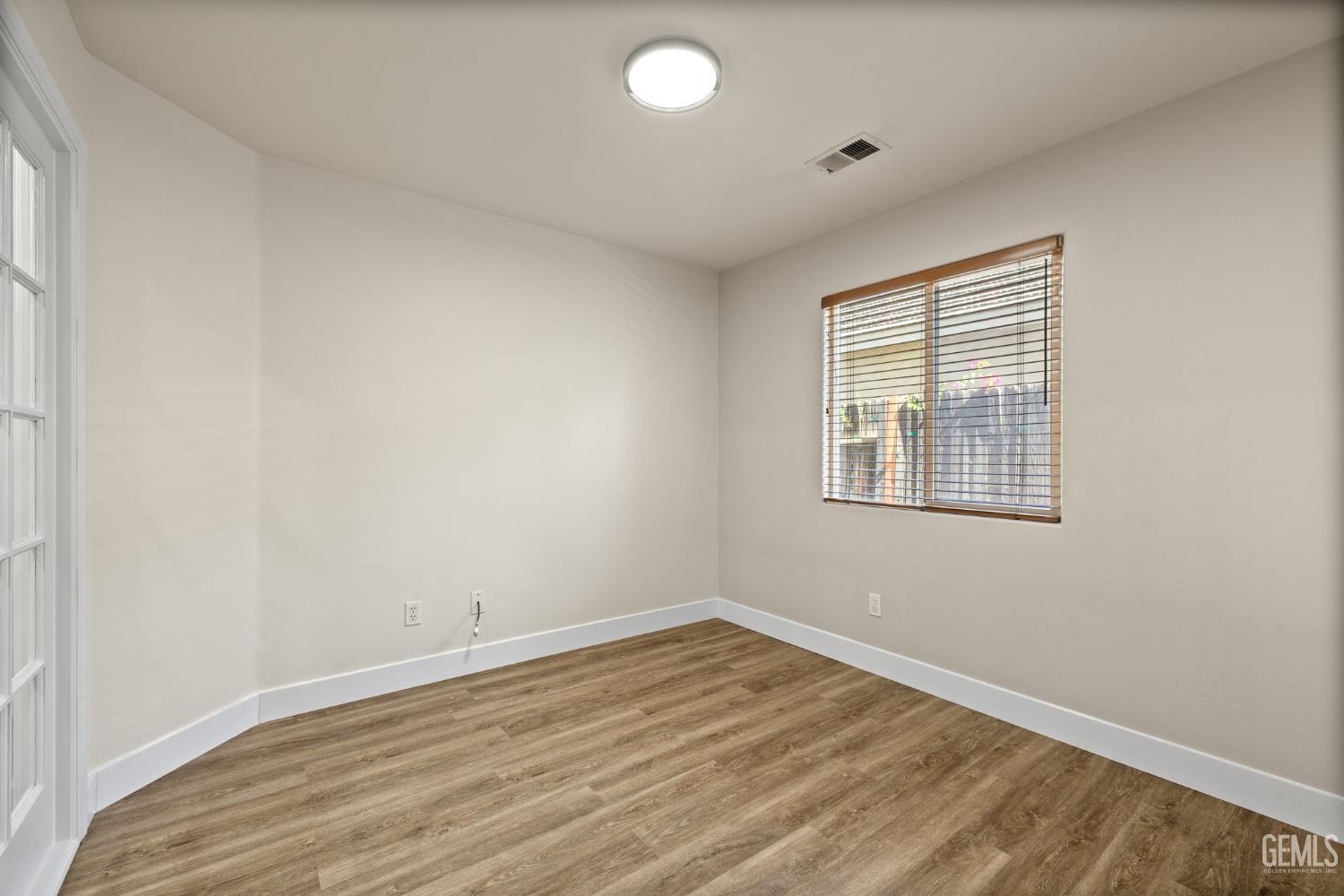 5303 Sand Castle Court