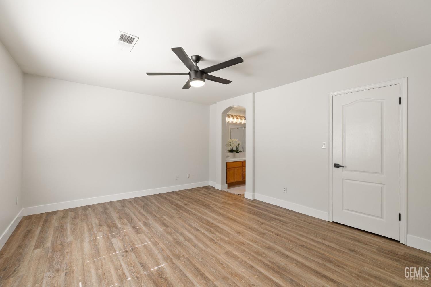 5303 Sand Castle Court