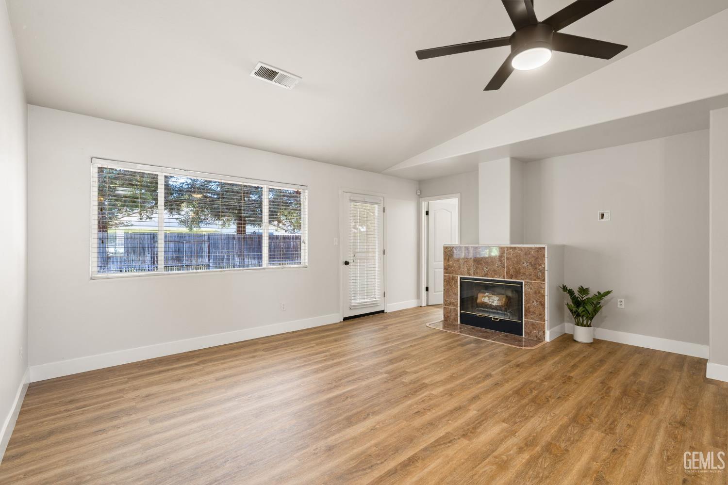 5303 Sand Castle Court