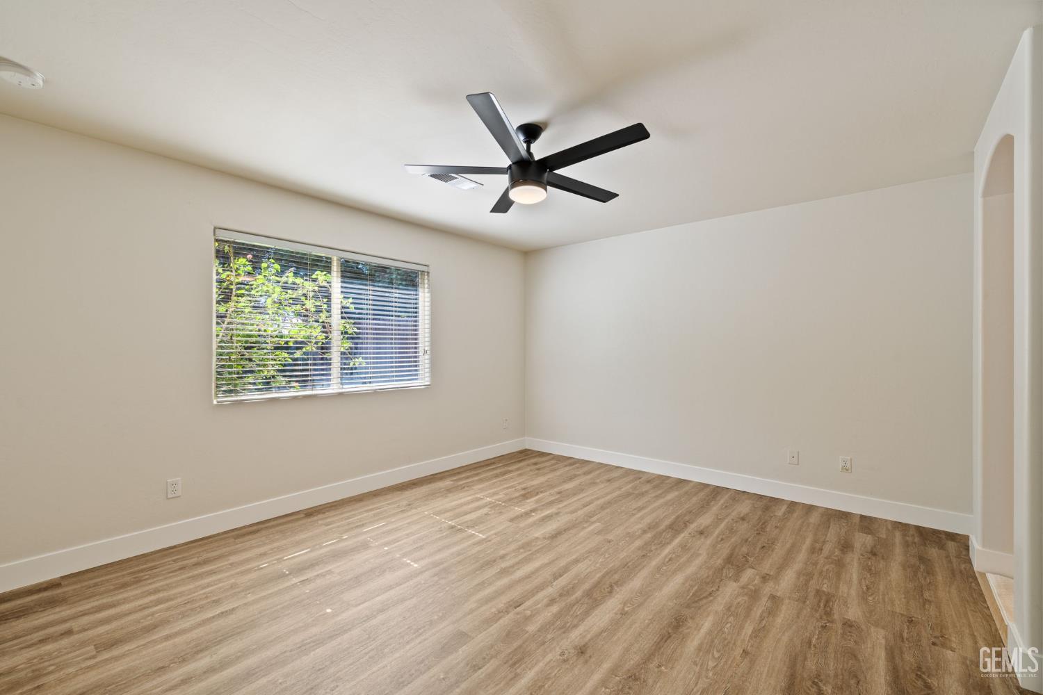 5303 Sand Castle Court