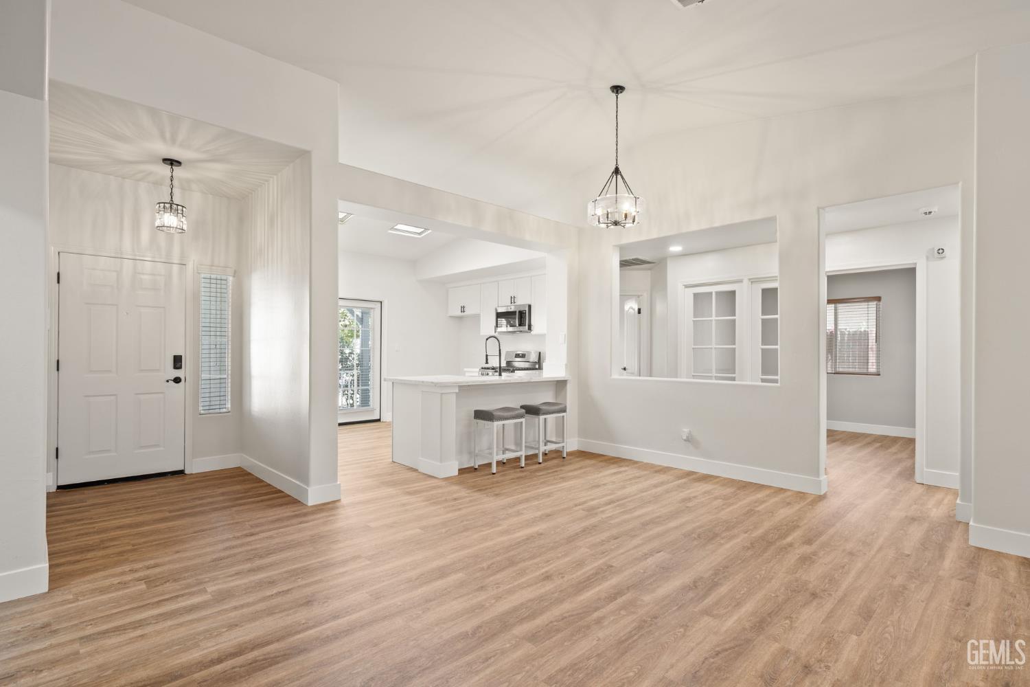 5303 Sand Castle Court