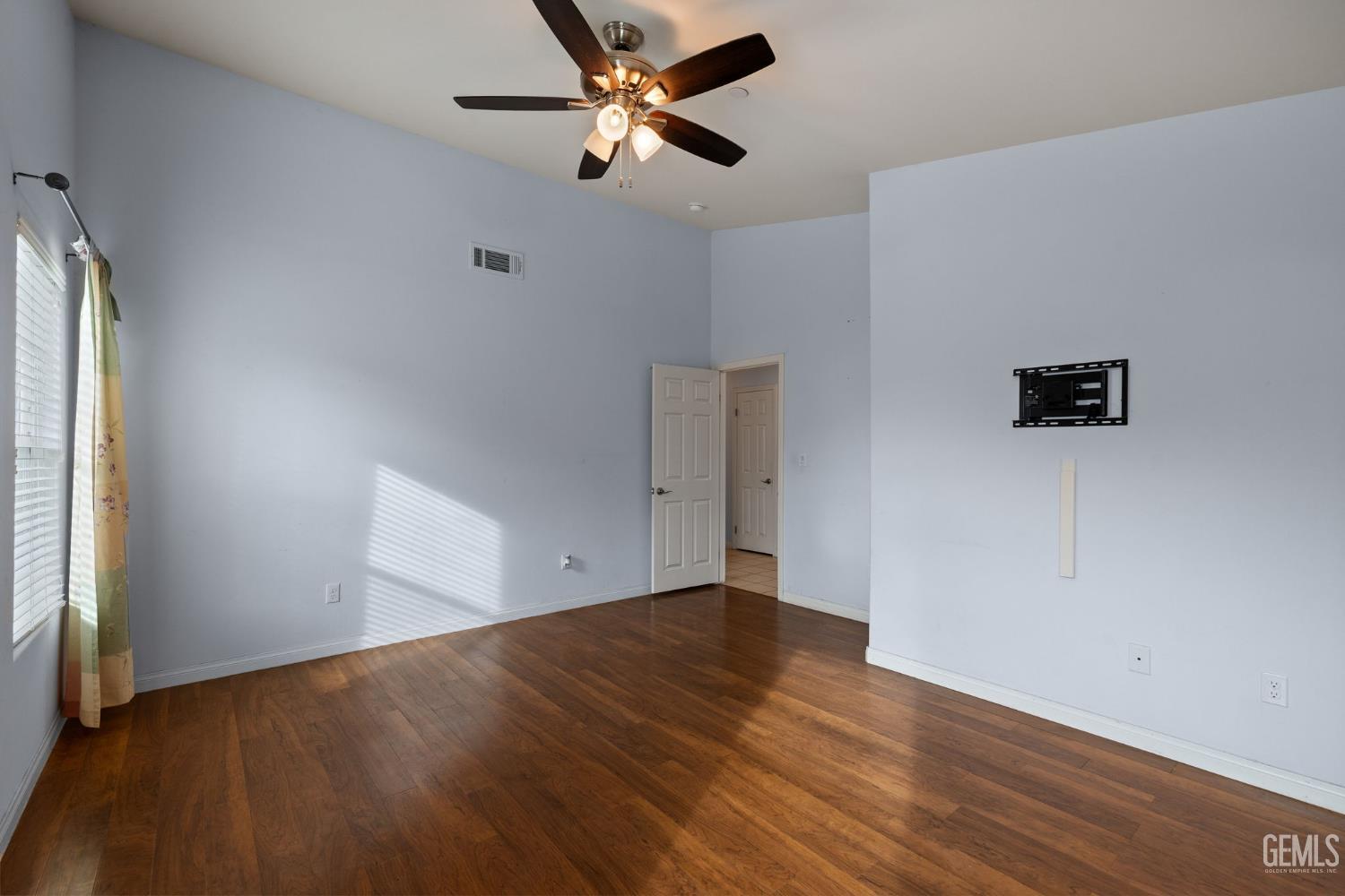 3912 Cornerstone Way