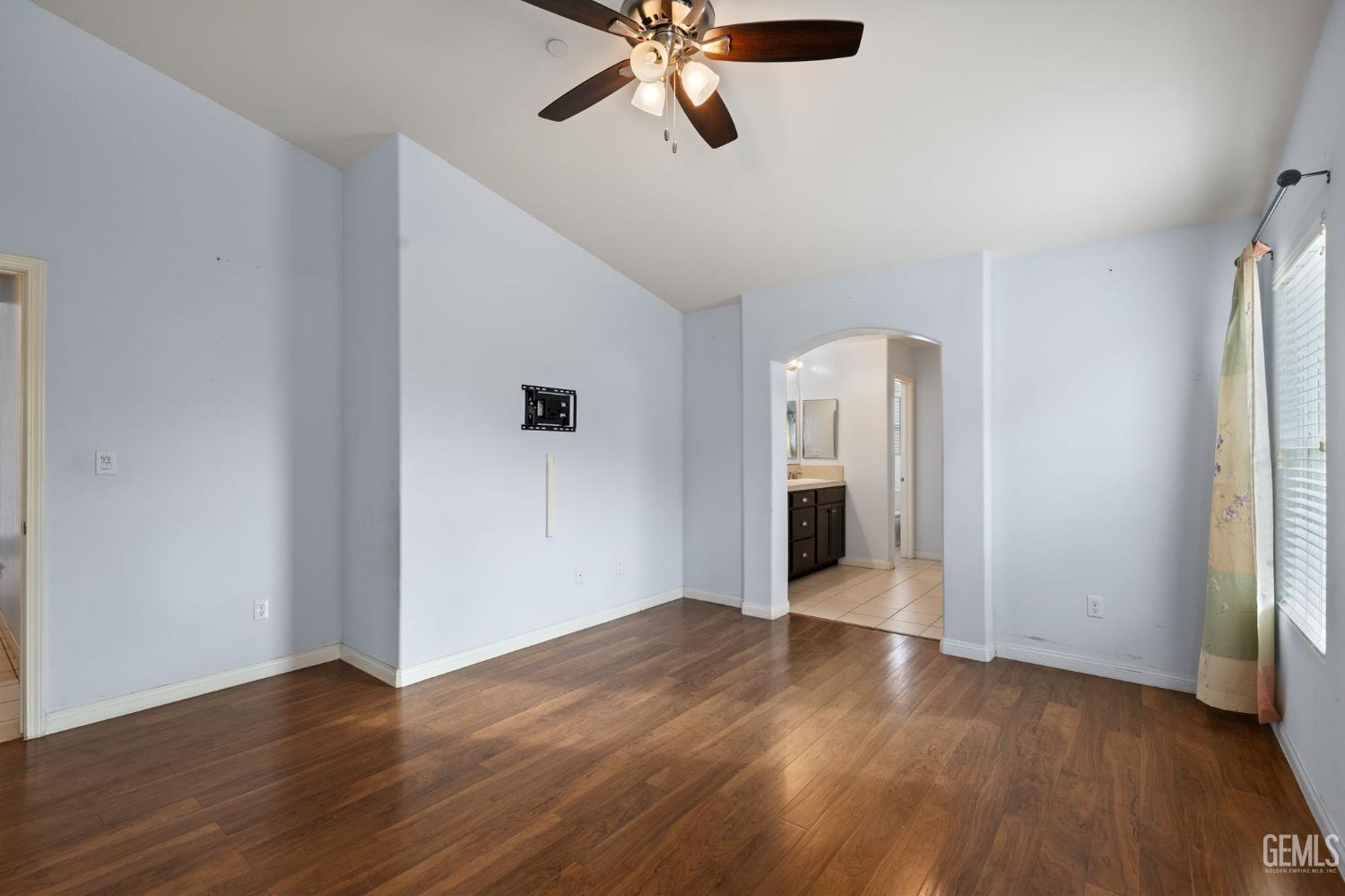 3912 Cornerstone Way