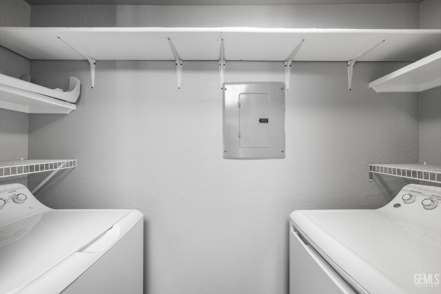 8000 Kroll Way Unit: 34