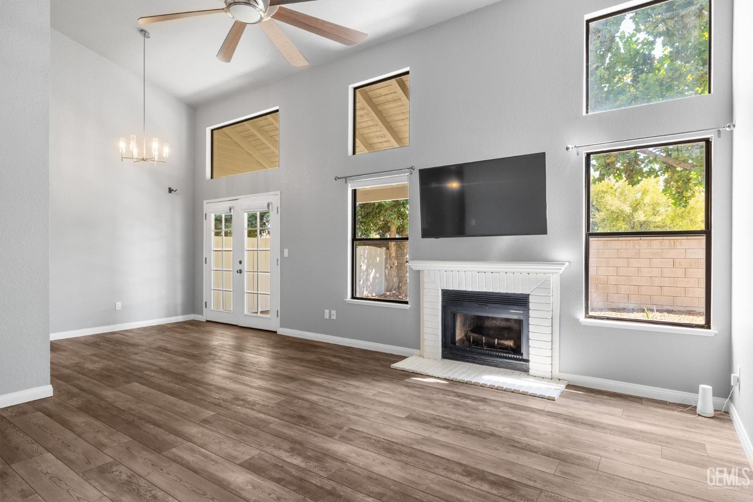 8000 Kroll Way Unit: 34