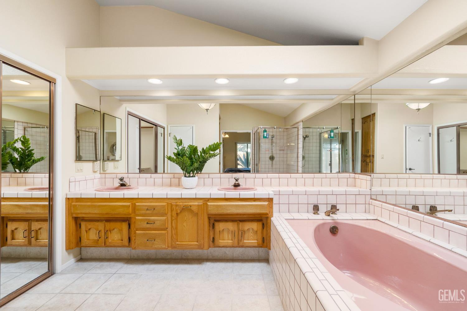 8212 Hastings Street