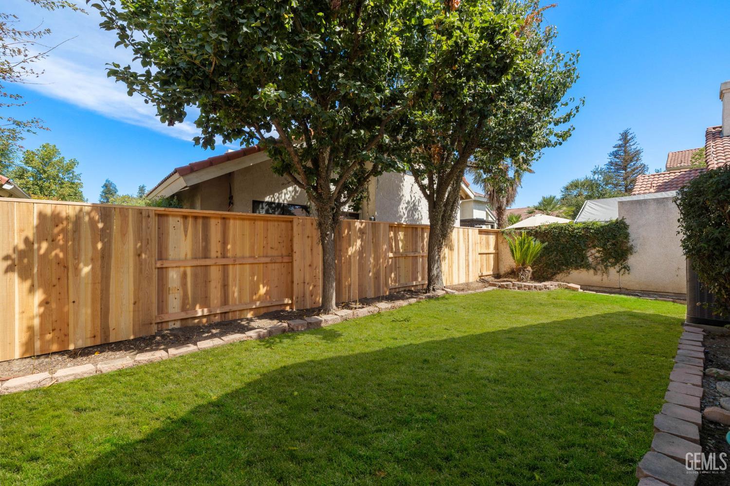 8212 Hastings Street