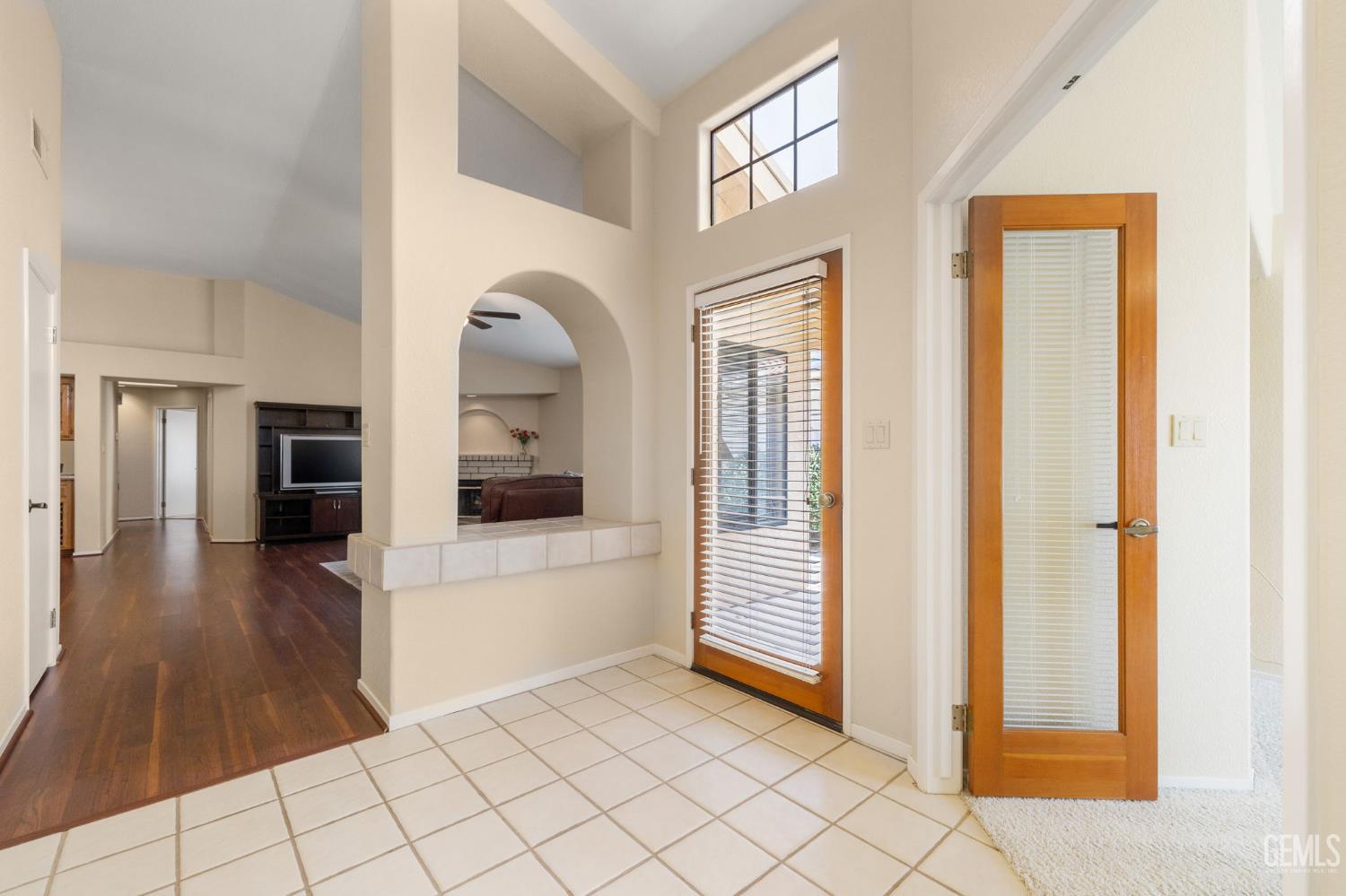 8212 Hastings Street