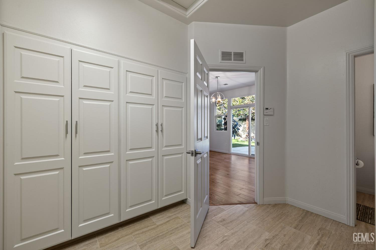 3019 Violet Rose Court