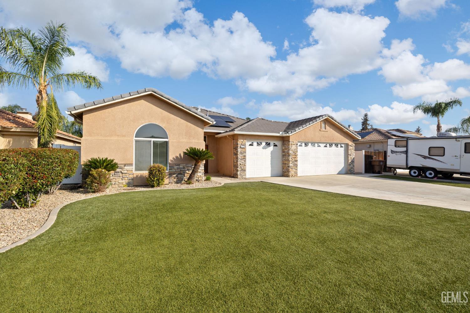 3116 Monache Meadows Drive