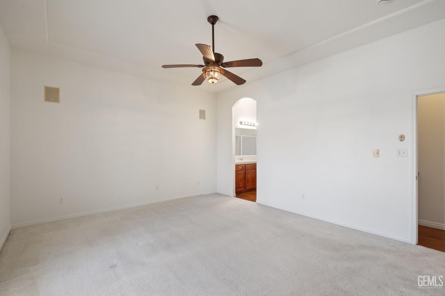 3116 Monache Meadows Drive