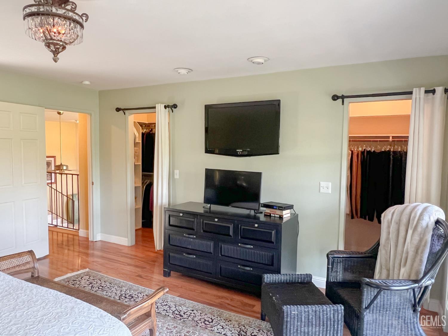 2323 Easthills Drive Unit: 57