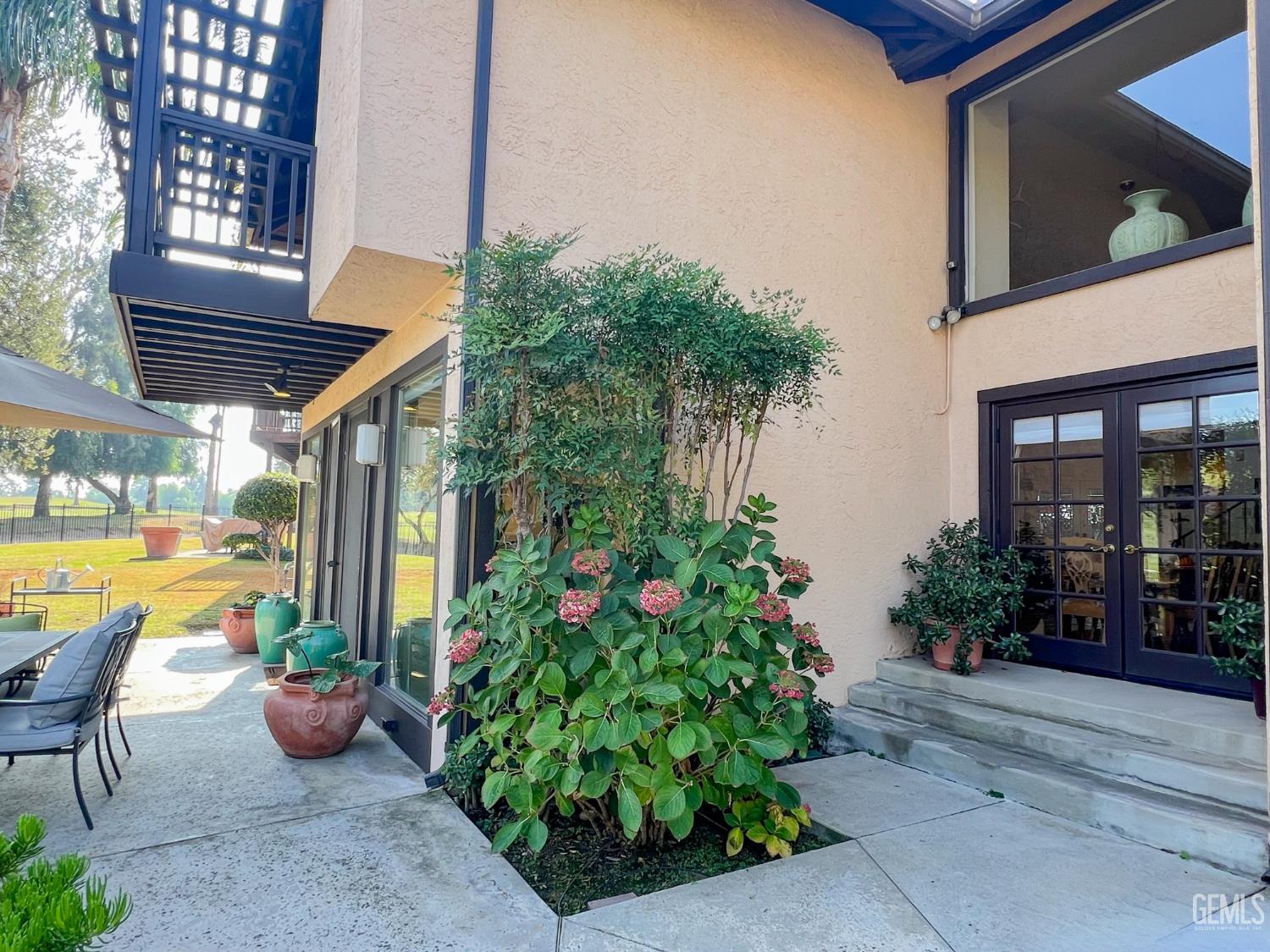 2323 Easthills Drive Unit: 57