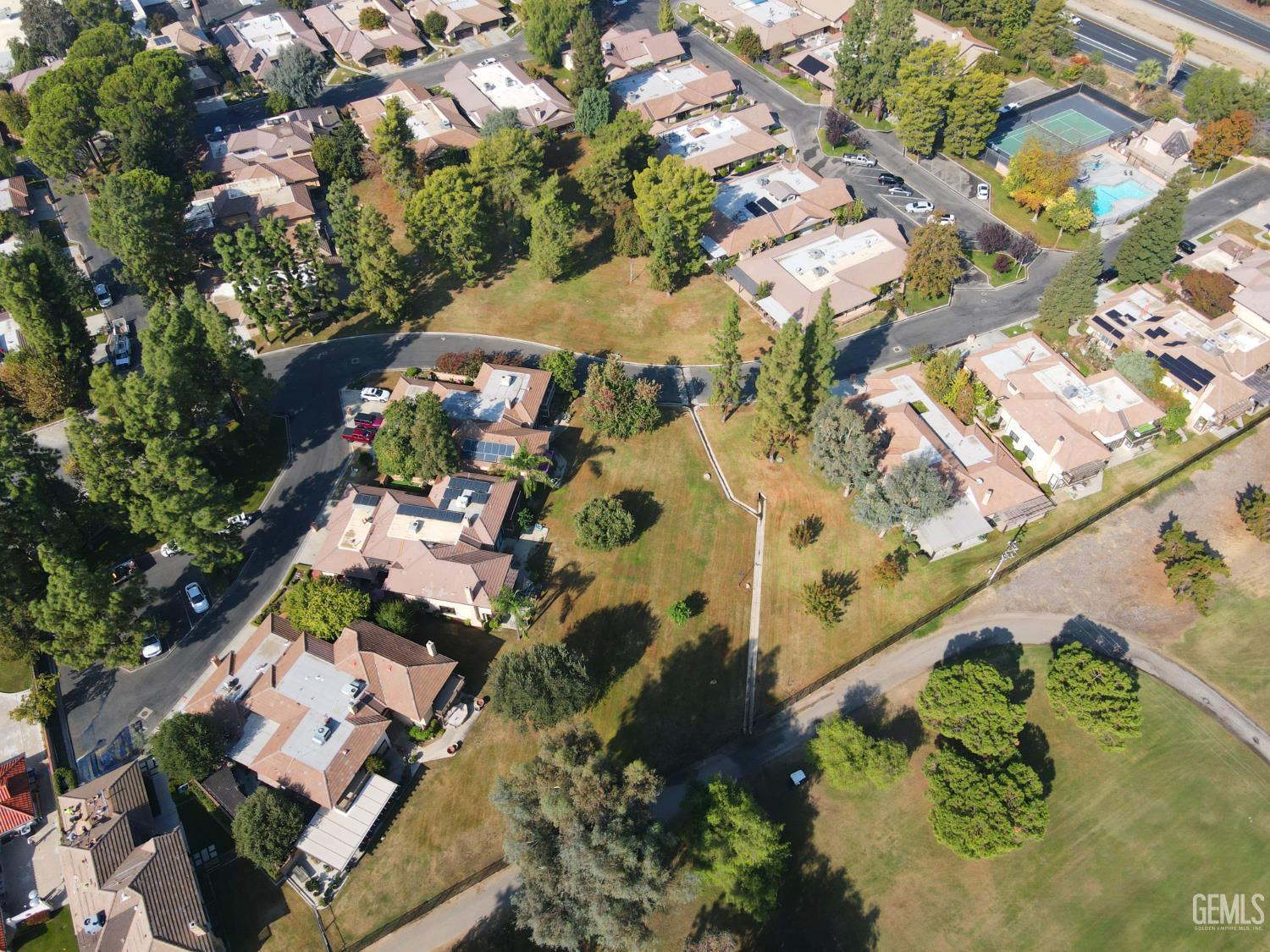 2323 Easthills Drive Unit: 57