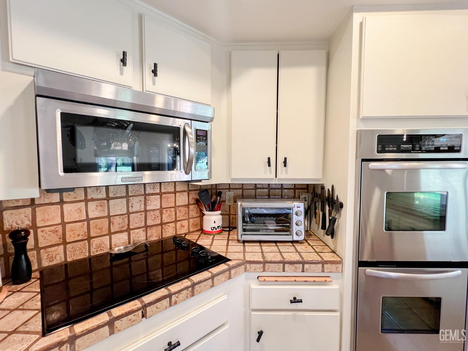 2323 Easthills Drive Unit: 57