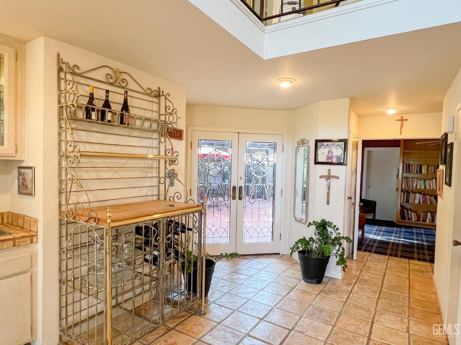 2323 Easthills Drive Unit: 57