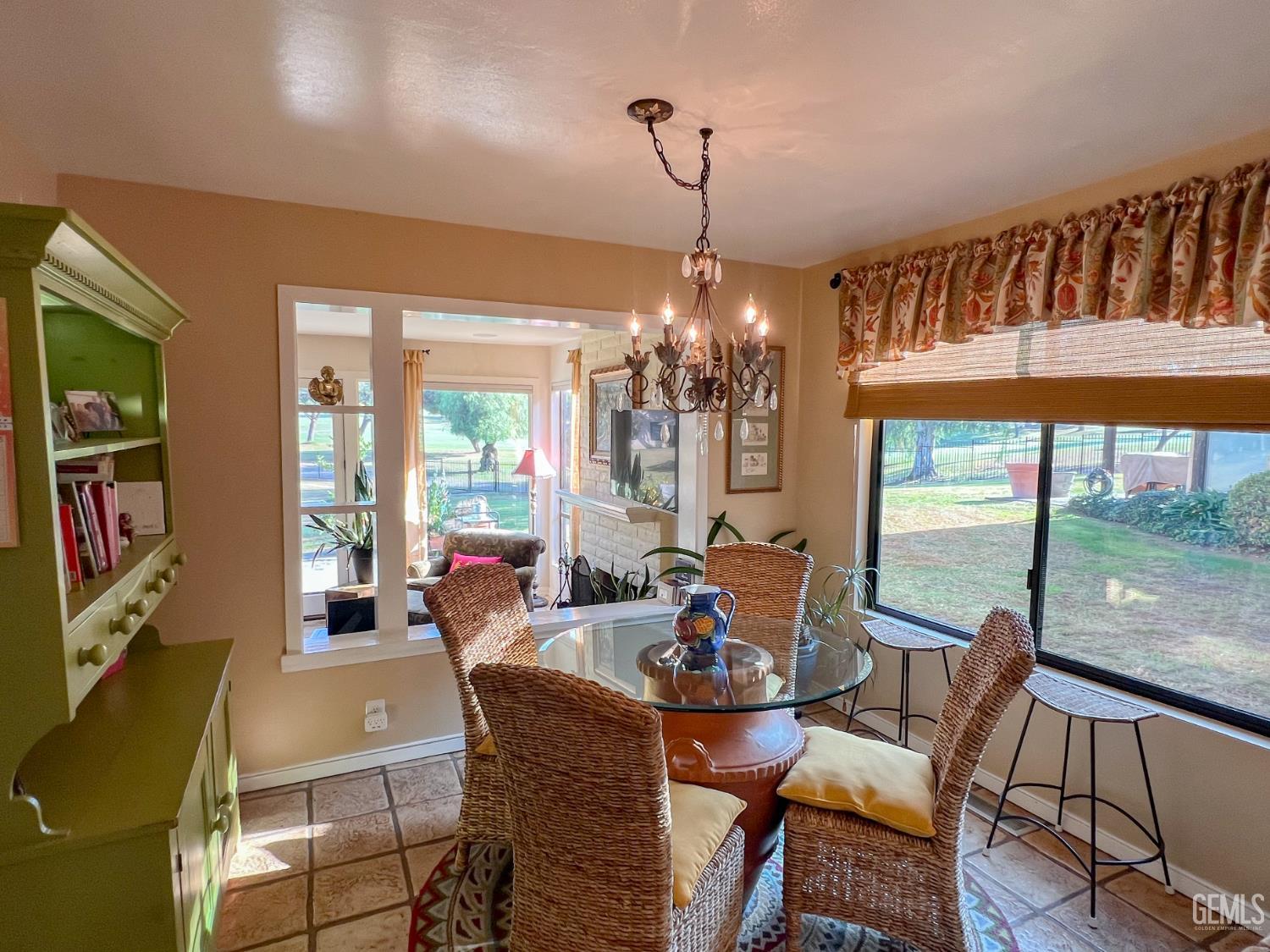 2323 Easthills Drive Unit: 57