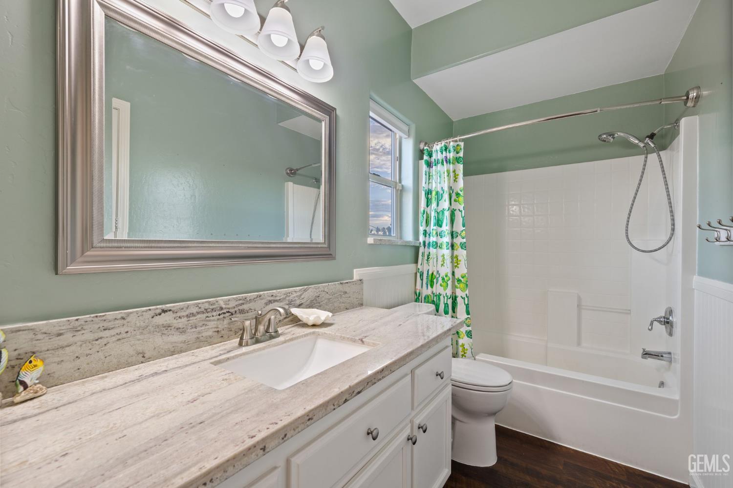 5304 Sand Dollar Court