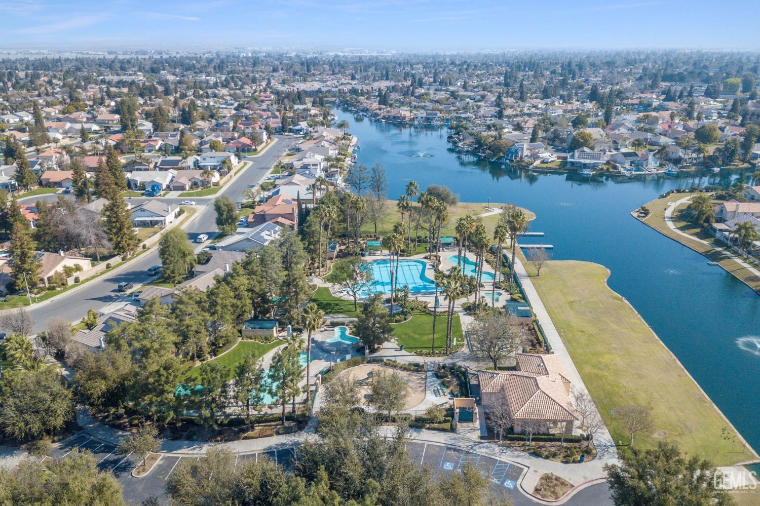 5304 Sand Dollar Court