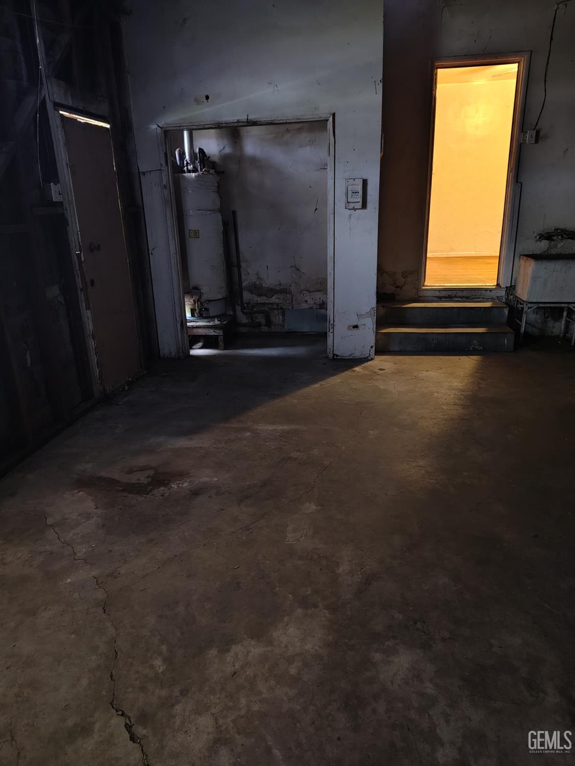 1801 University Avenue