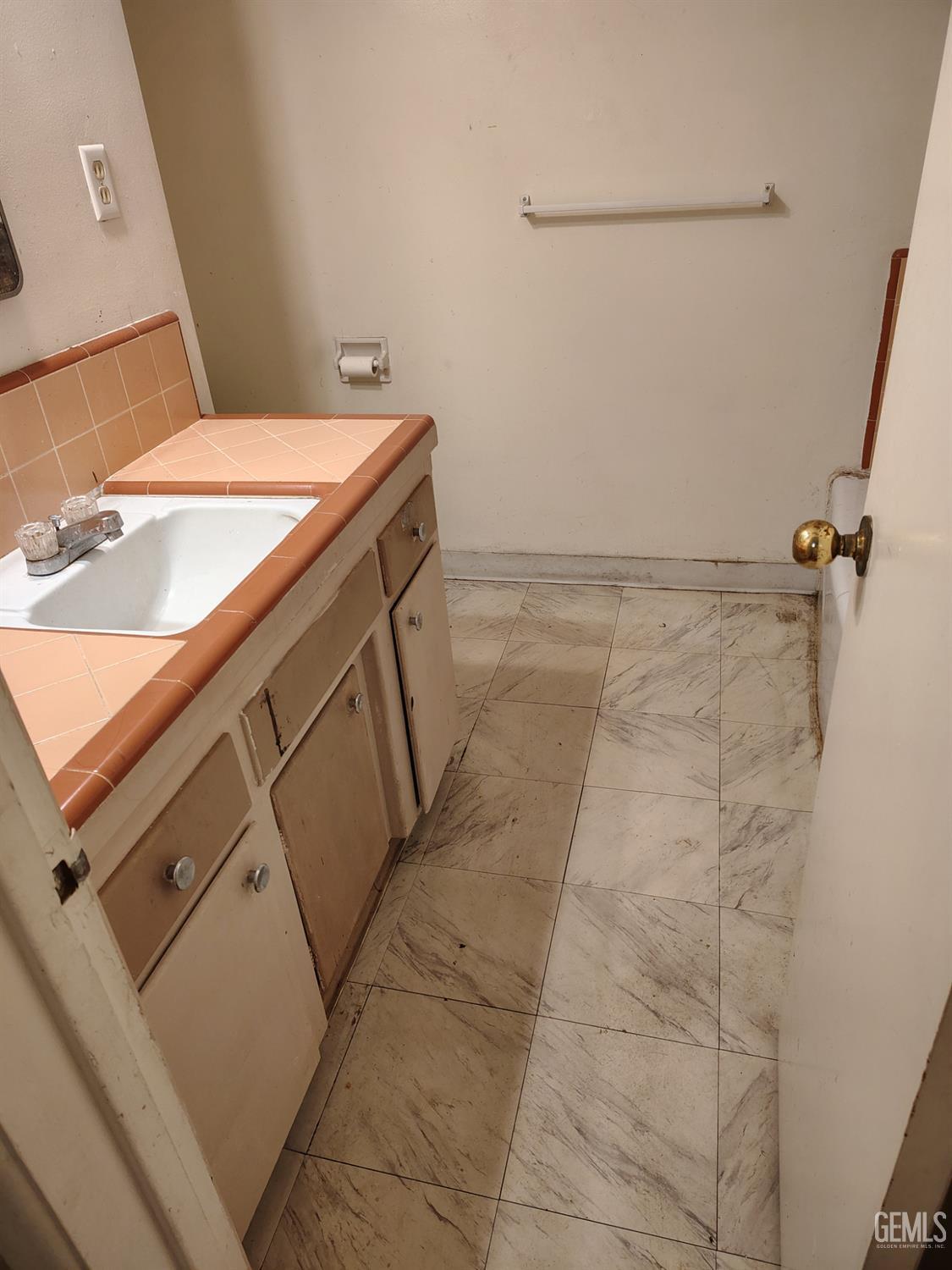 1801 University Avenue