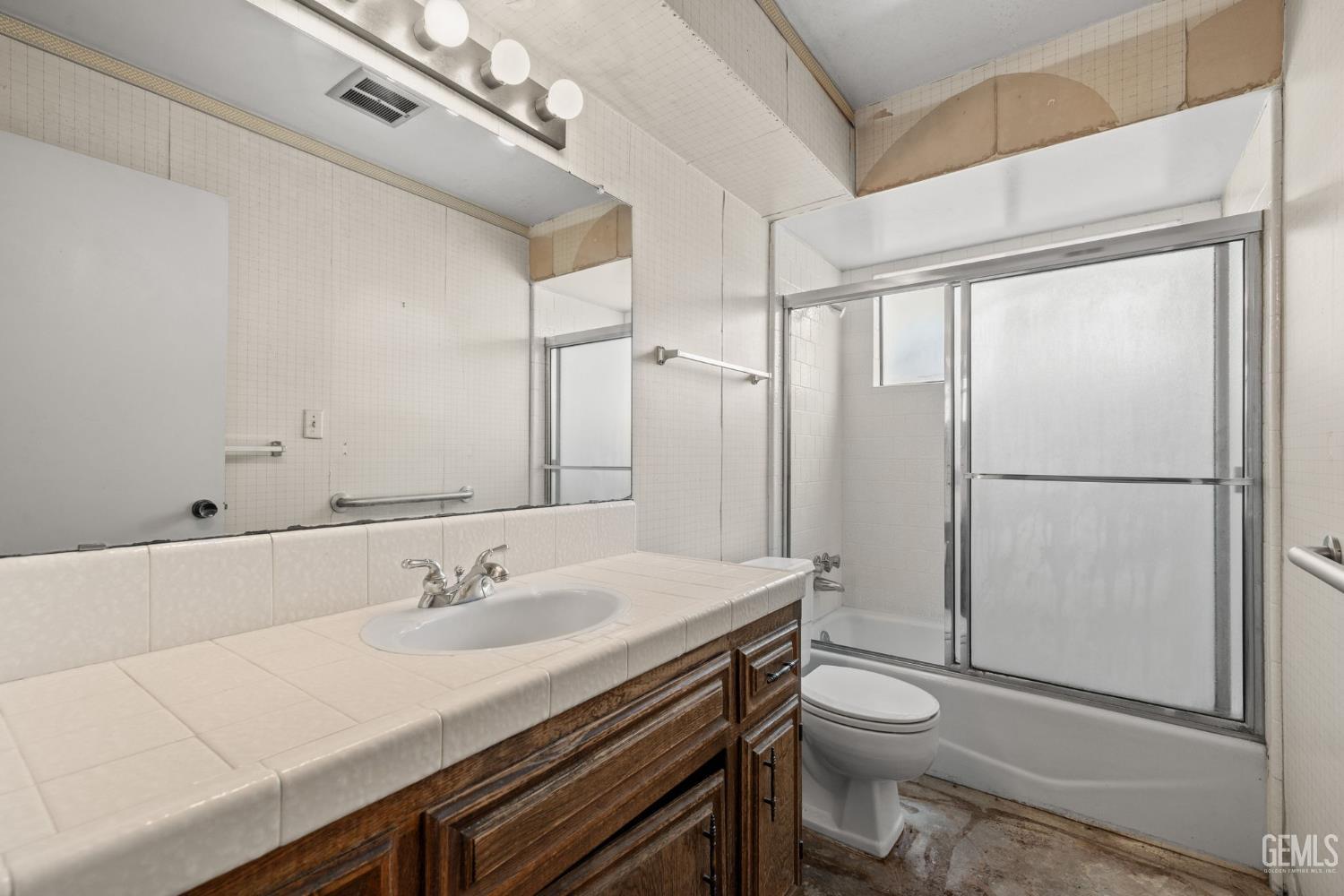 5900 Kirkside Drive Unit: C