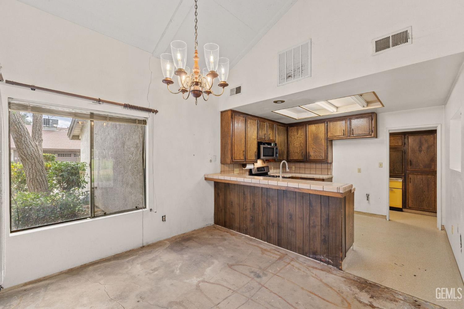 5900 Kirkside Drive Unit: C