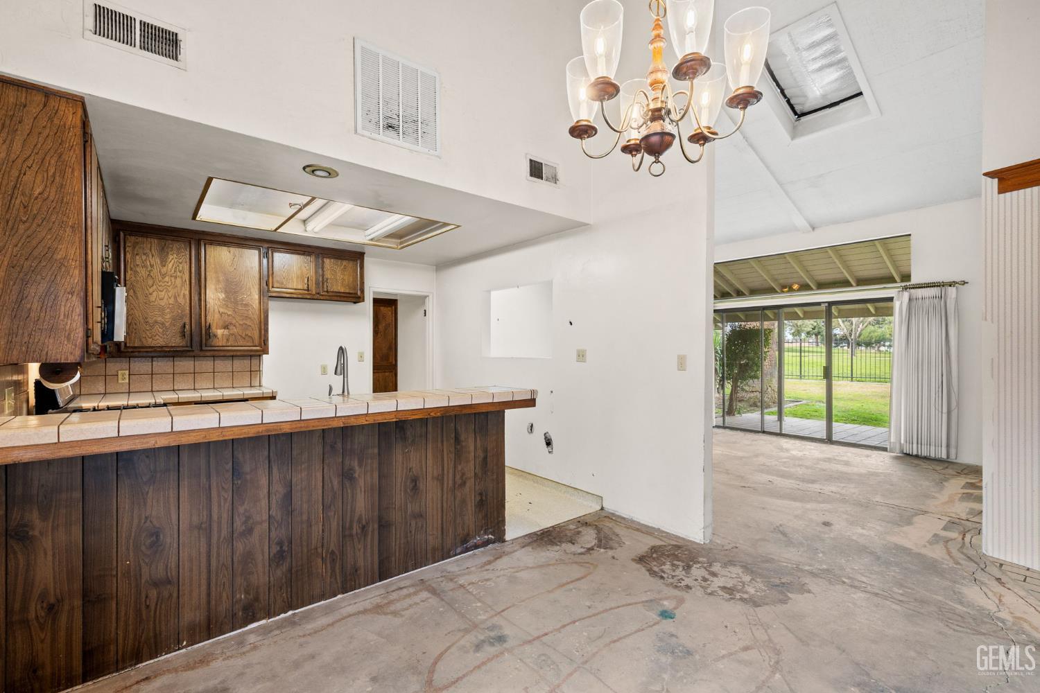 5900 Kirkside Drive Unit: C